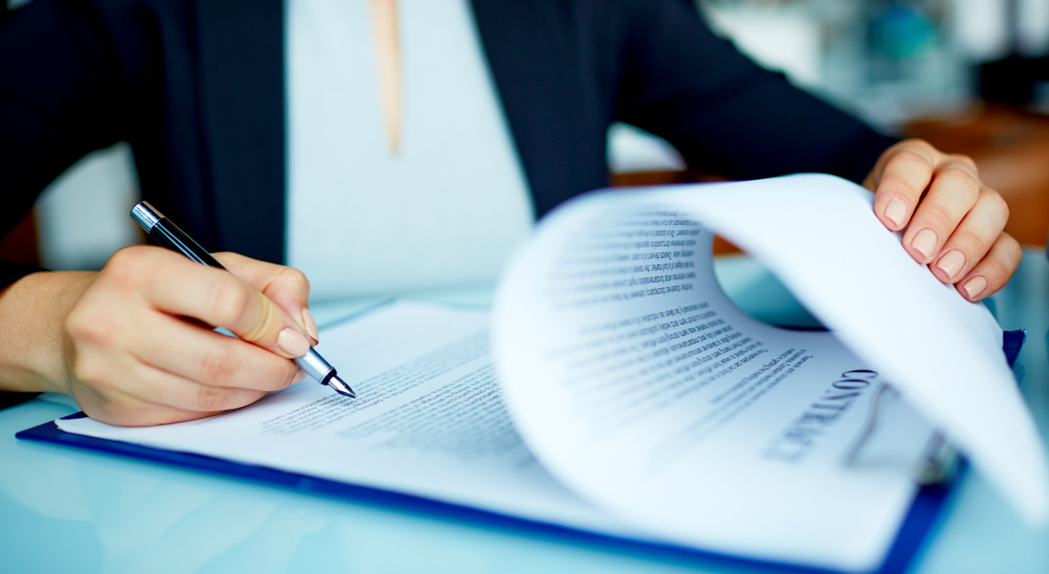 selling-a-business-476538844 selling-a-business-476538844