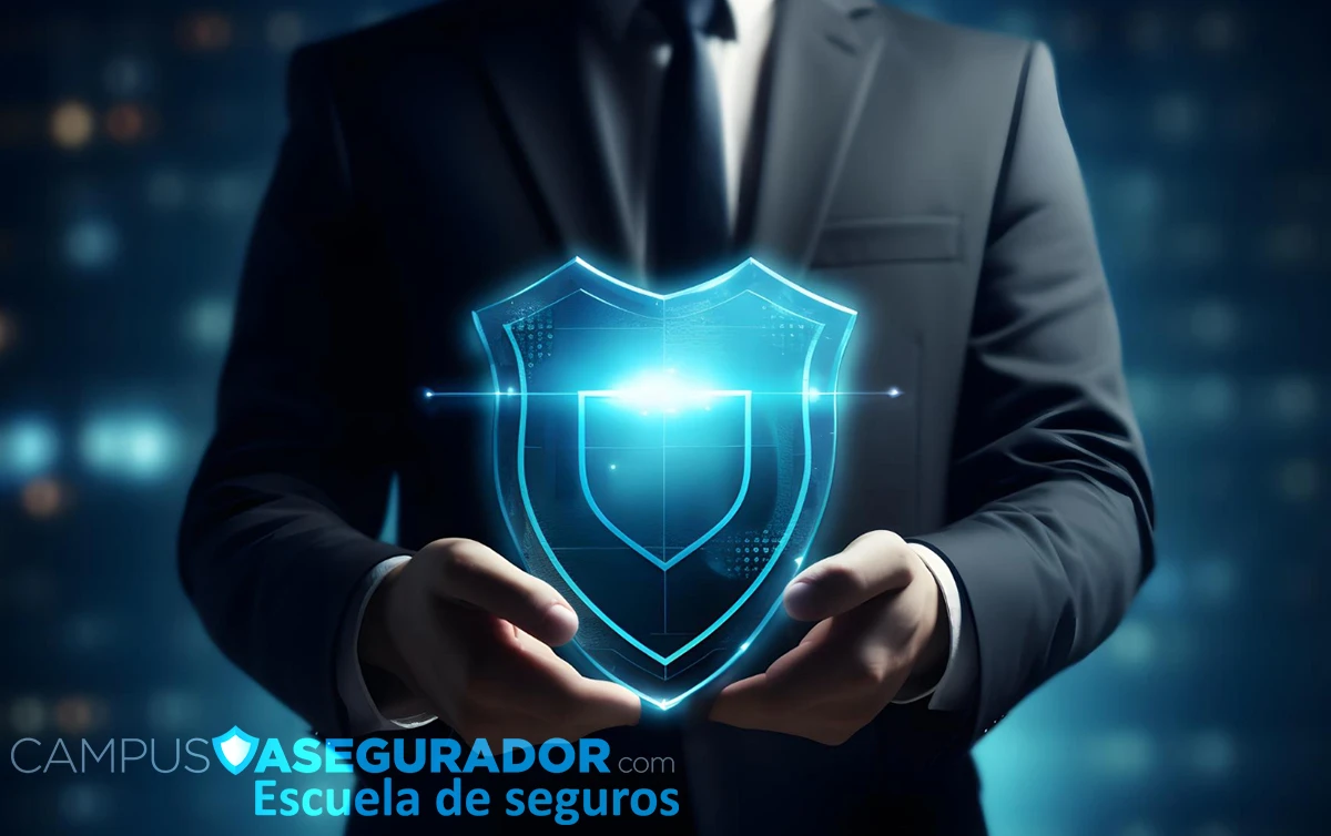 Profesional sosteniendo escudo holográfico azul de protección junto al logo de Campus Asegurador Escuela de seguros.