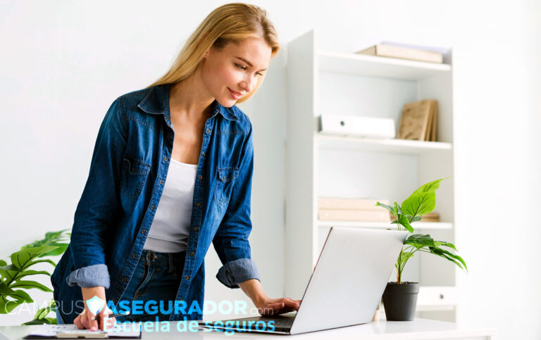 Nueva Matriculación Fácil y Rápida Nueva Matriculación Fácil y Rápida